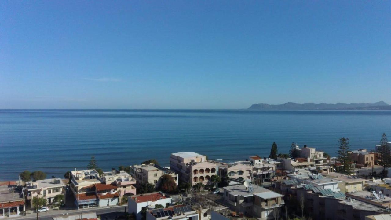 Blue Villas Agia Marina Exterior foto