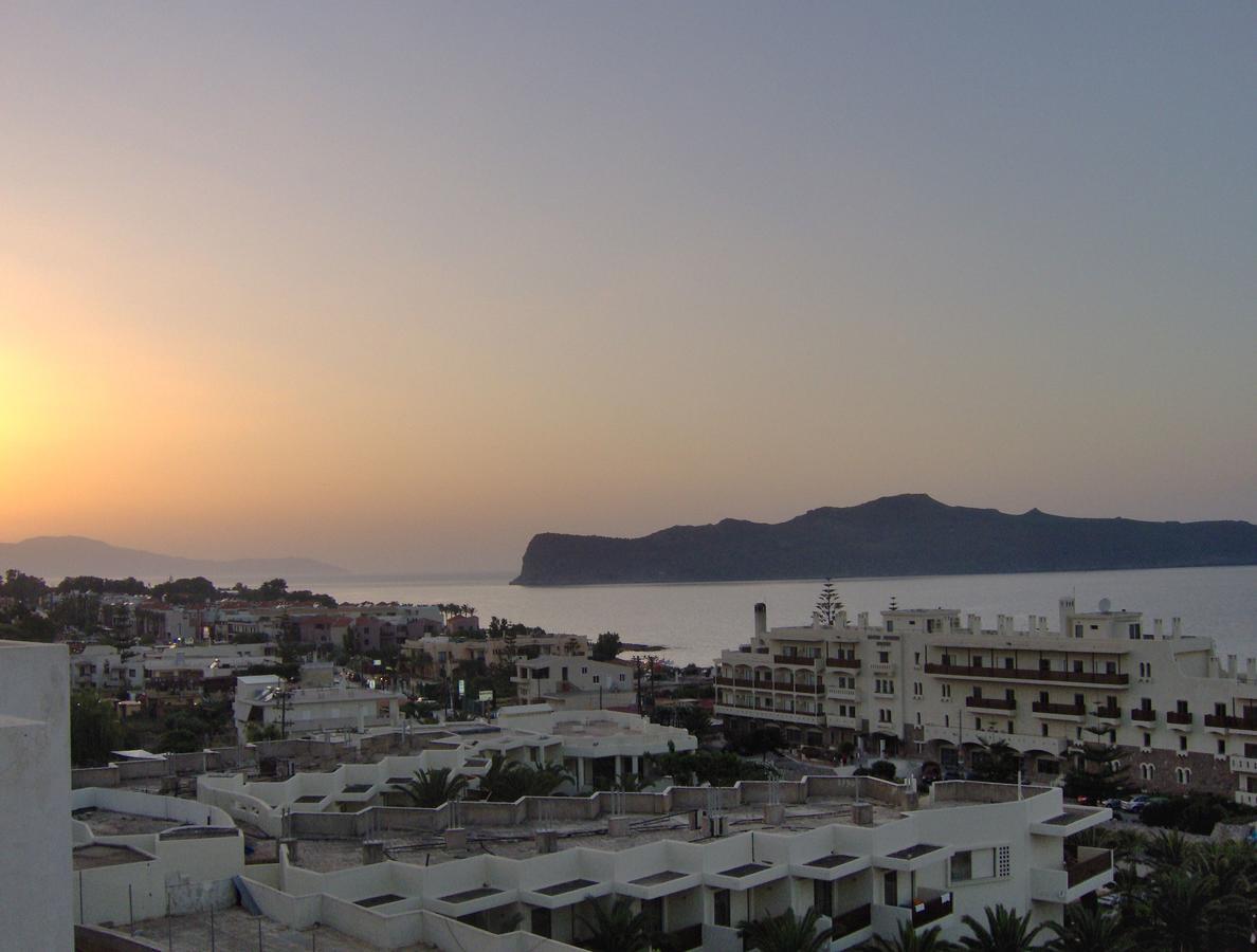 Blue Villas Agia Marina Exterior foto